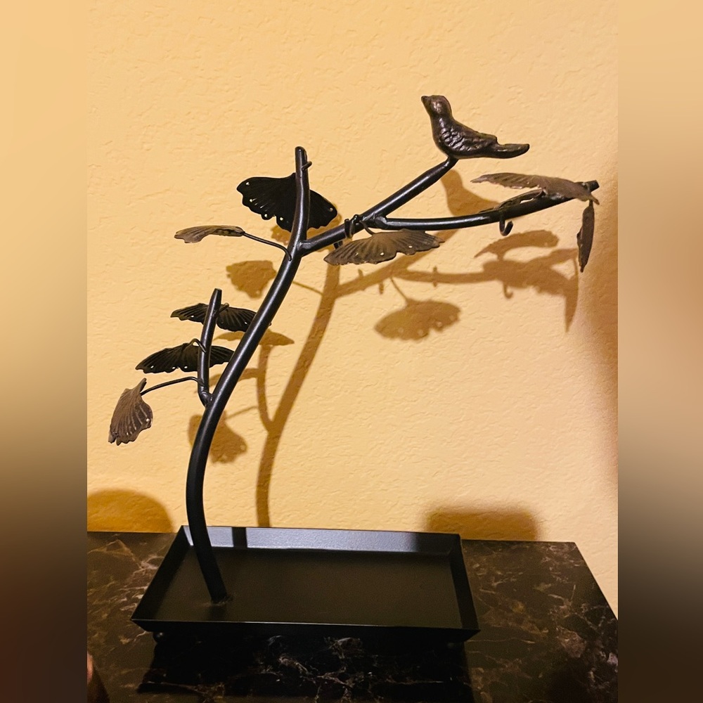 Jewelry stand/tree/organizer
